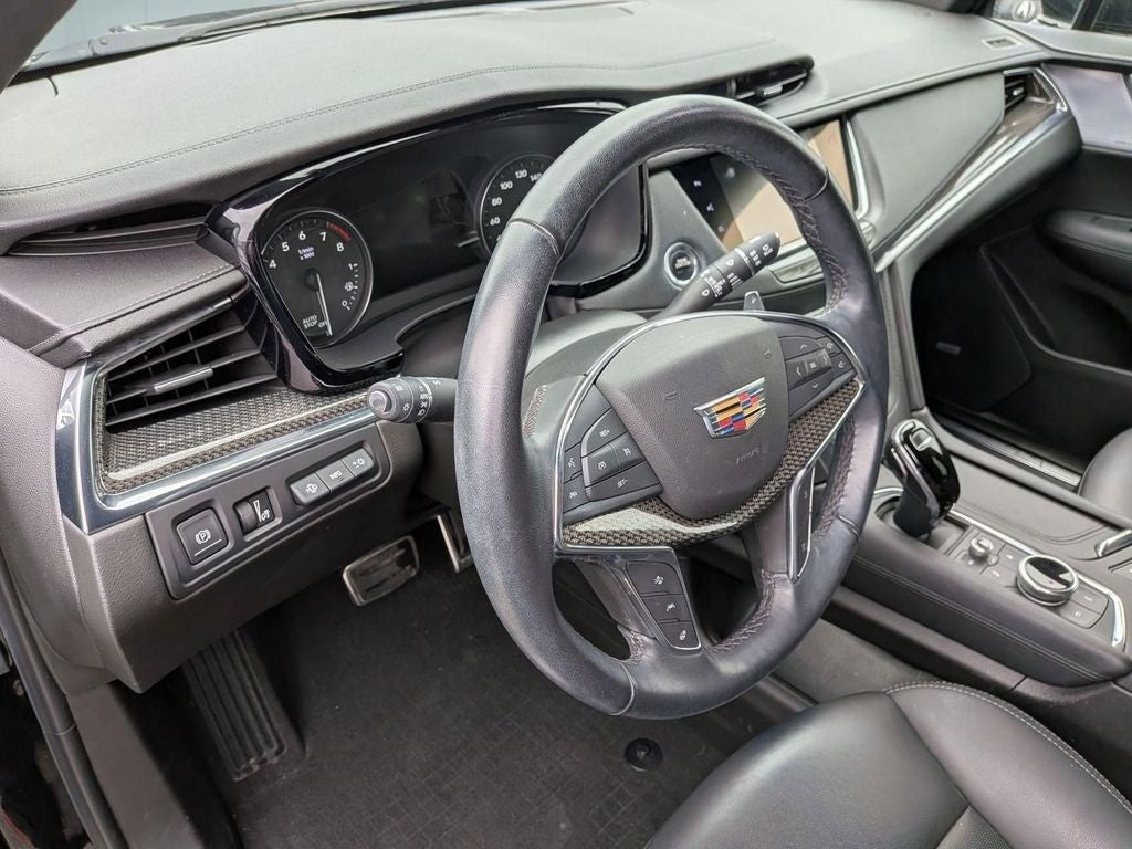 2020 Cadillac XT5 Sport