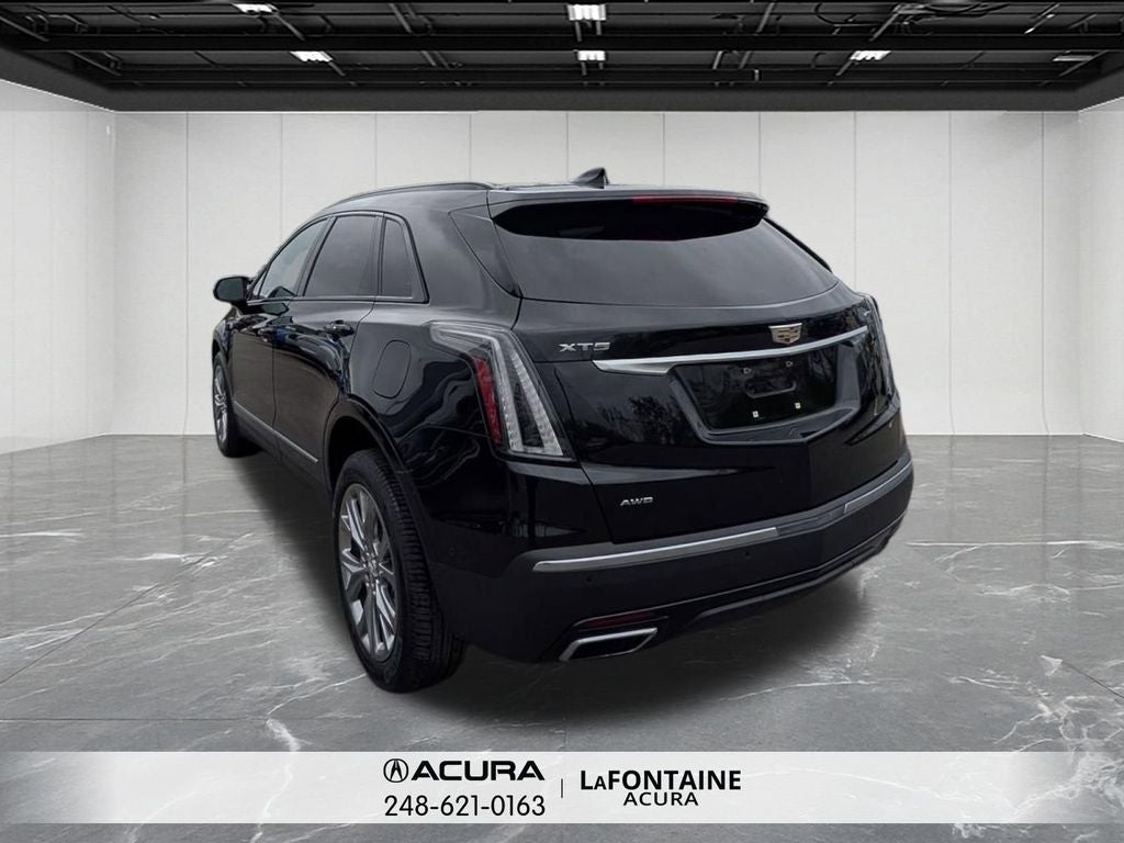 2020 Cadillac XT5 Sport