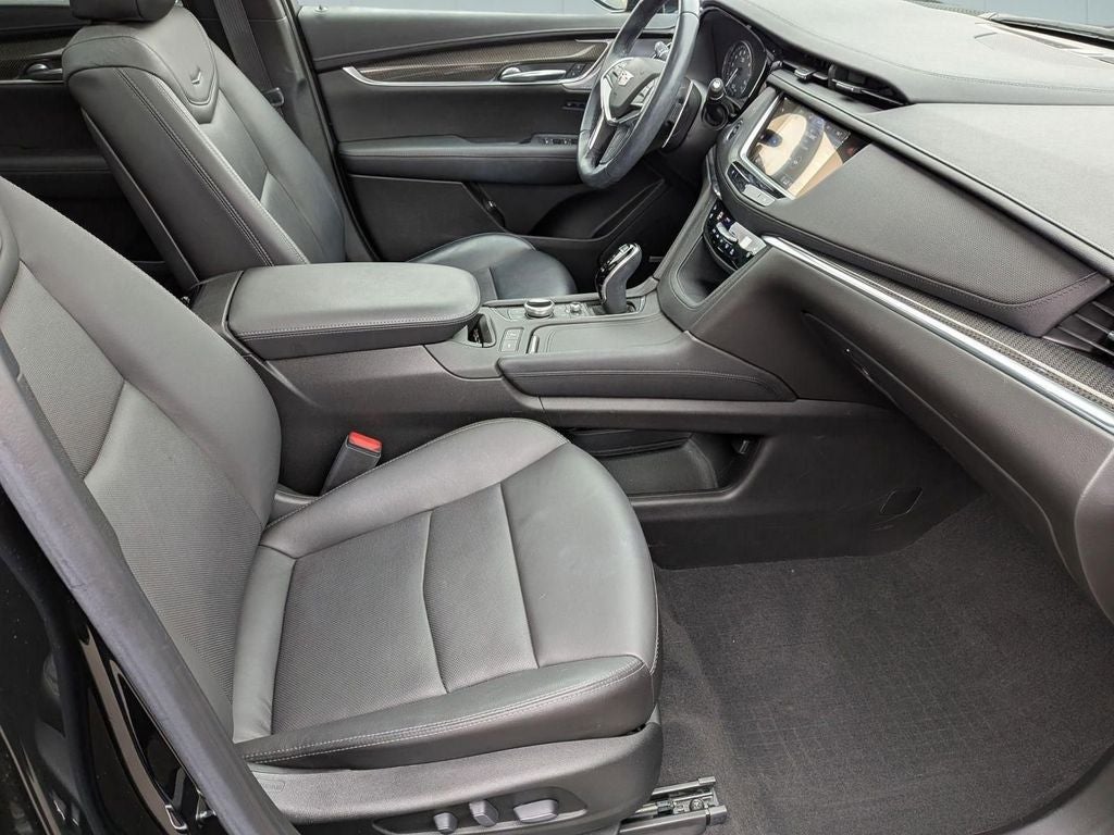 2020 Cadillac XT5 Sport