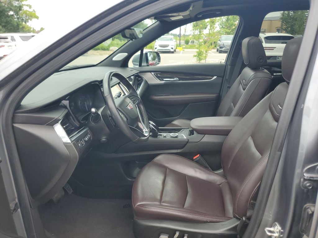 2022 Cadillac XT6 Premium Luxury