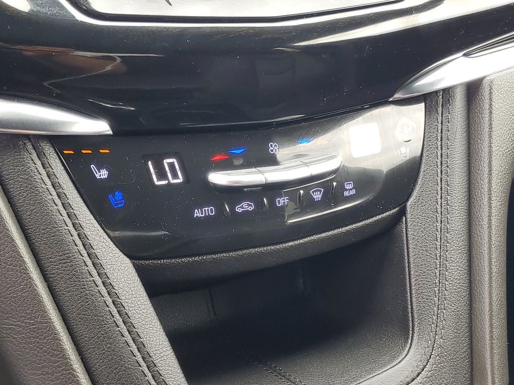 2022 Cadillac XT6 Premium Luxury