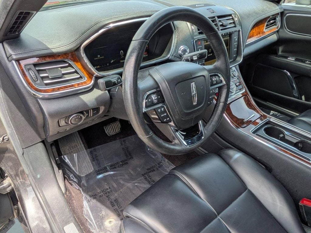 2018 Lincoln Continental Premiere