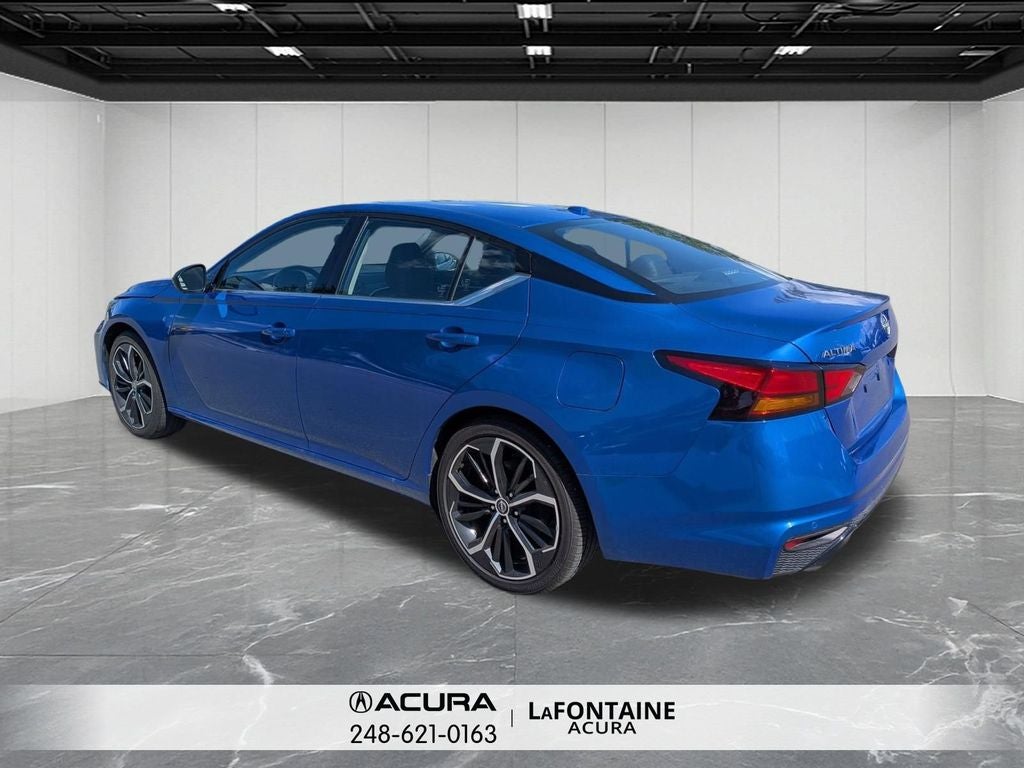 2025 Nissan Altima 2.5 SR
