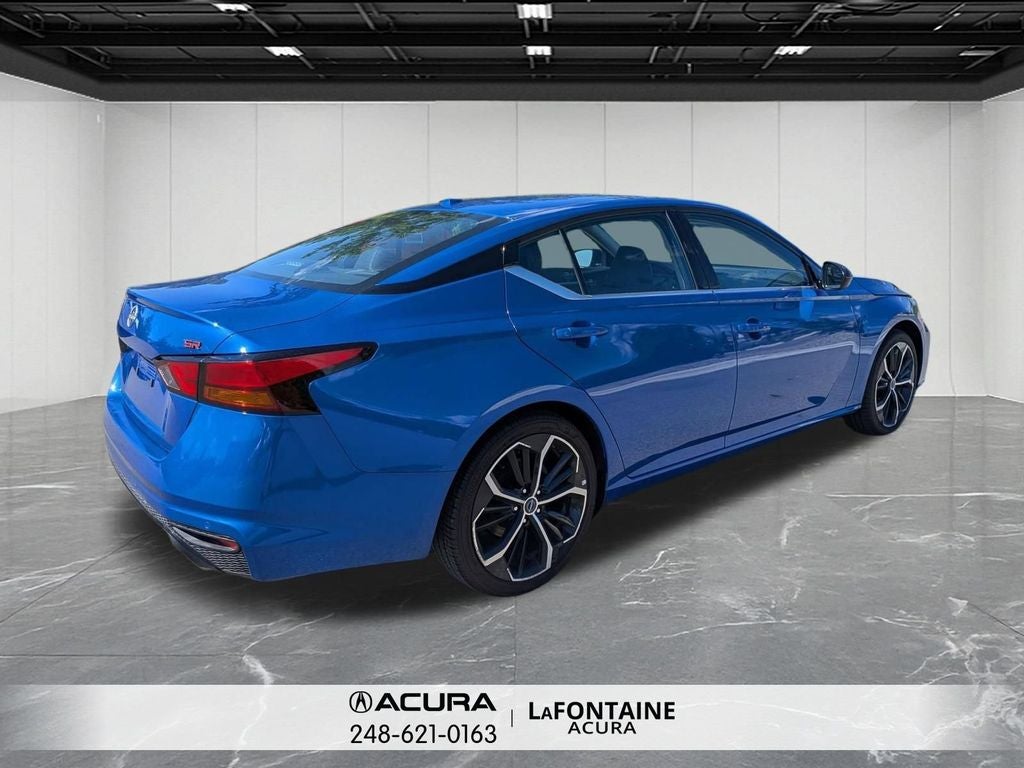 2025 Nissan Altima 2.5 SR