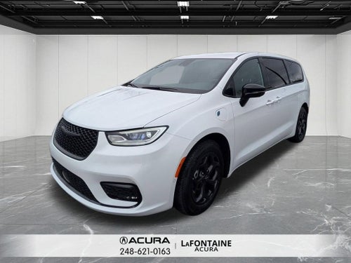 2024 Chrysler Pacifica Hybrid Select S Appearance