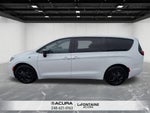 2024 Chrysler Pacifica Hybrid Select S Appearance