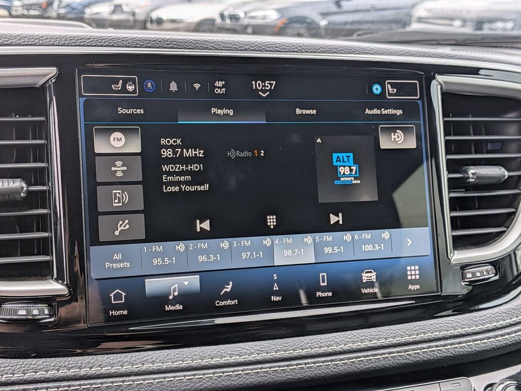 2024 Chrysler Pacifica Hybrid Select S Appearance