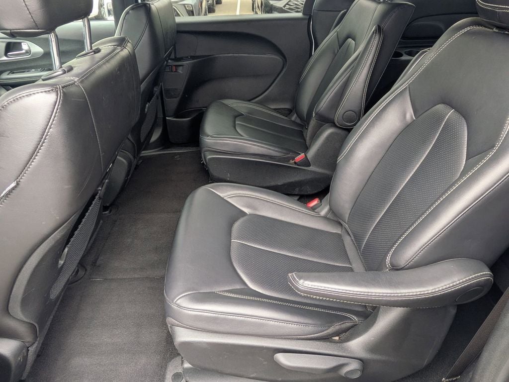 2024 Chrysler Pacifica Hybrid Select S Appearance