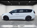 2024 Chrysler Pacifica Hybrid Select S Appearance