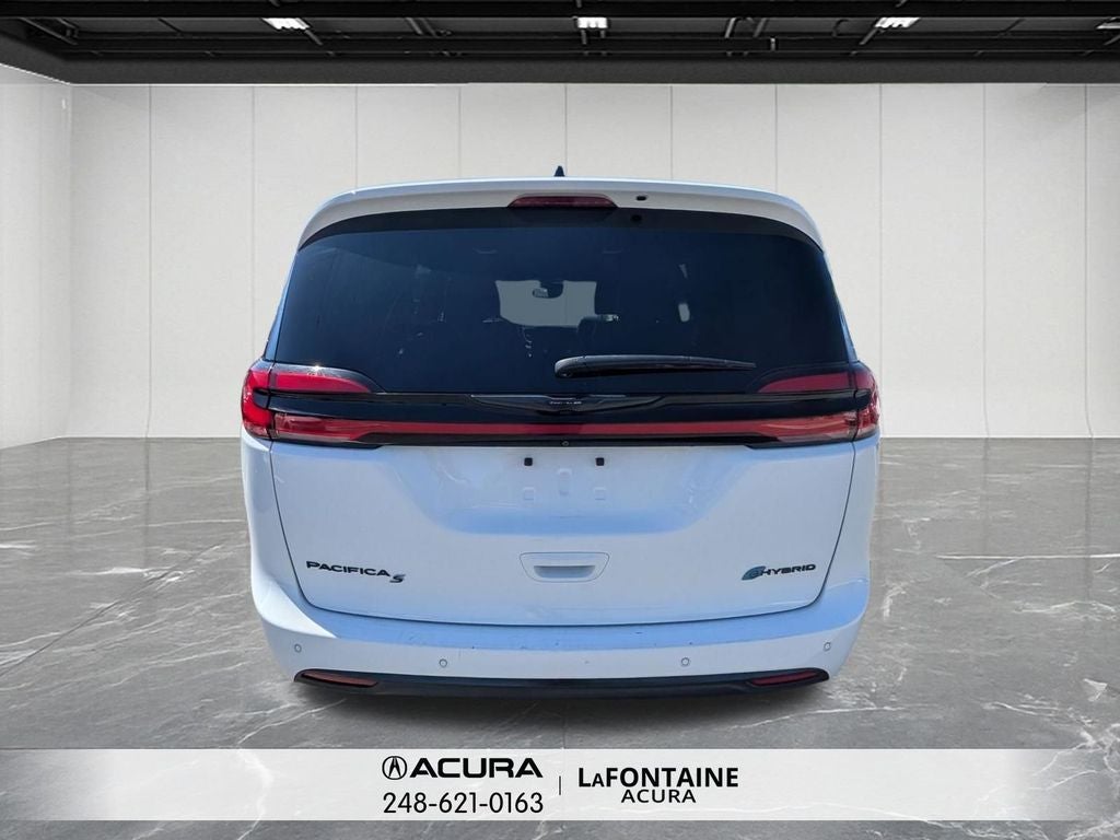 2024 Chrysler Pacifica Hybrid Select S Appearance