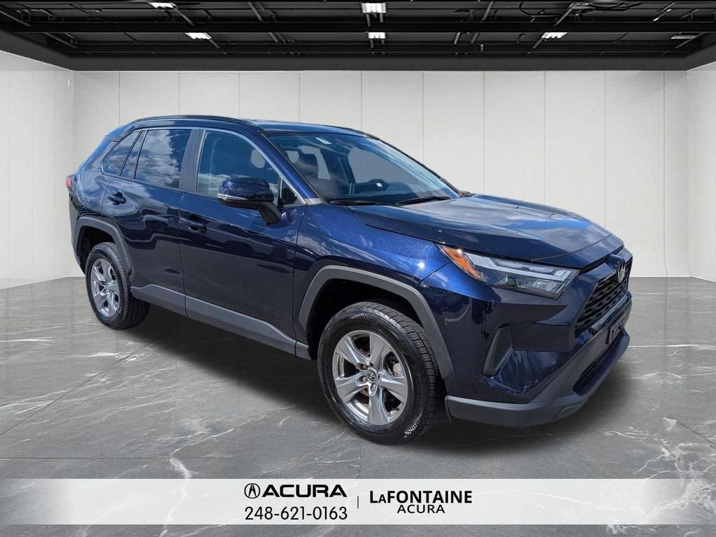 2024 Toyota RAV4 XLE