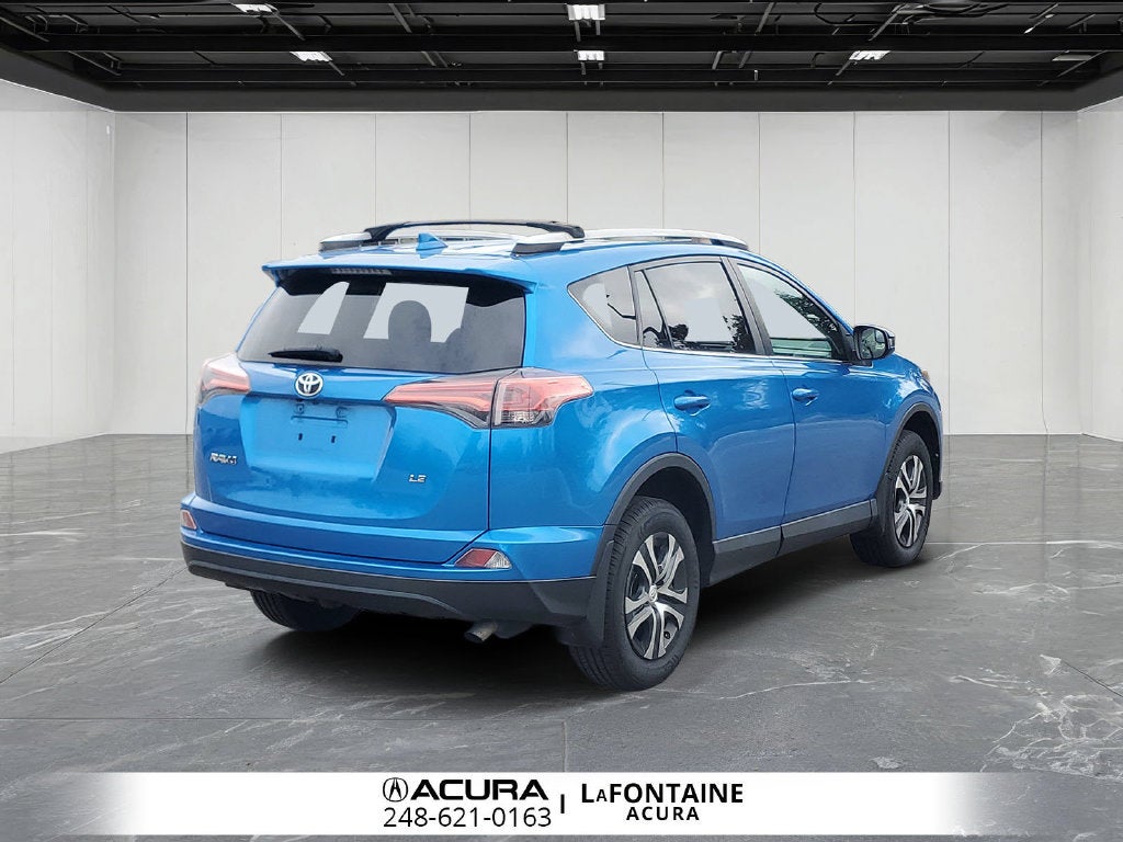 2018 Toyota RAV4 LE