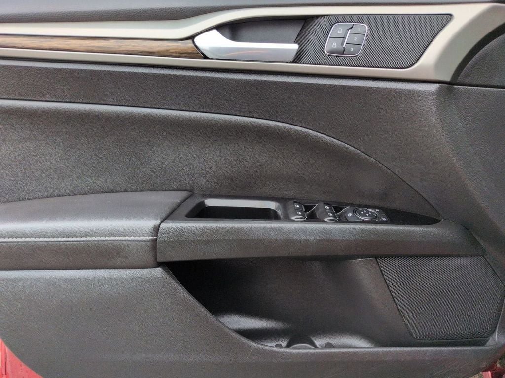 2014 Ford Fusion Energi SE Luxury