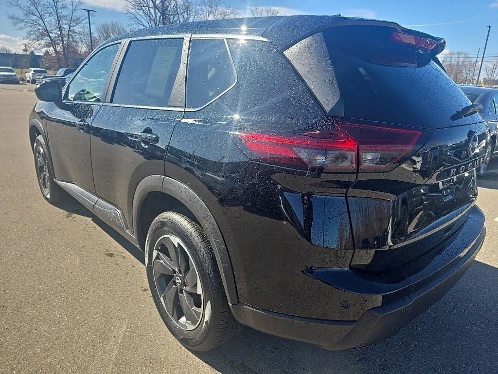 2025 Nissan Rogue SV