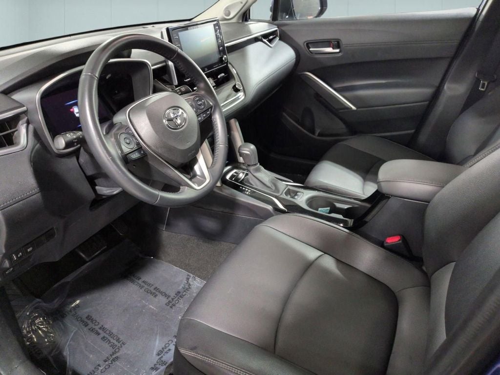 2022 Toyota Corolla Cross XLE