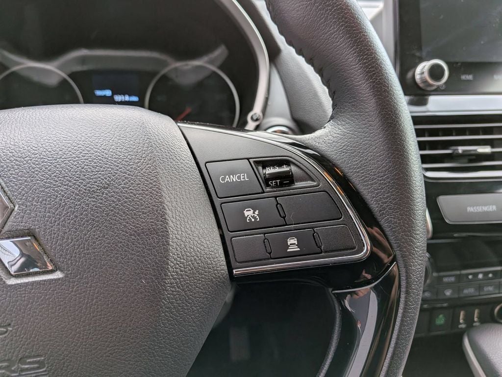 2025 Mitsubishi Eclipse Cross SE