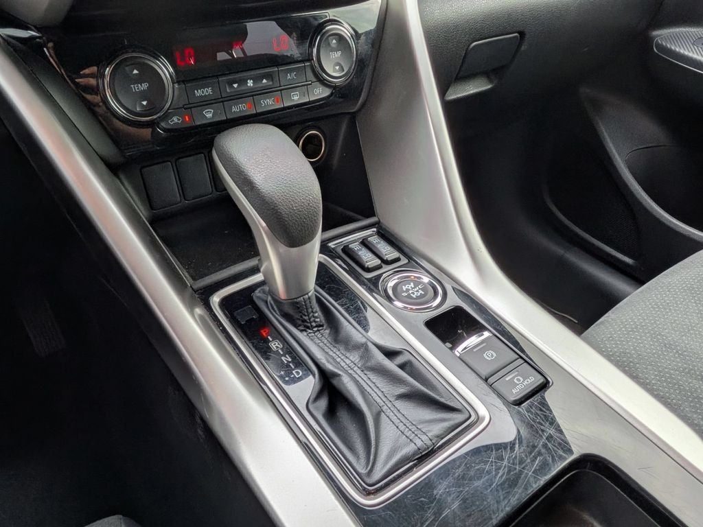 2025 Mitsubishi Eclipse Cross SE