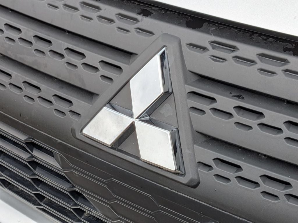 2025 Mitsubishi Eclipse Cross SE