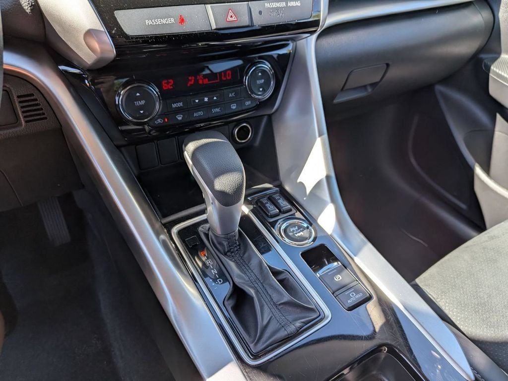 2025 Mitsubishi Eclipse Cross SE