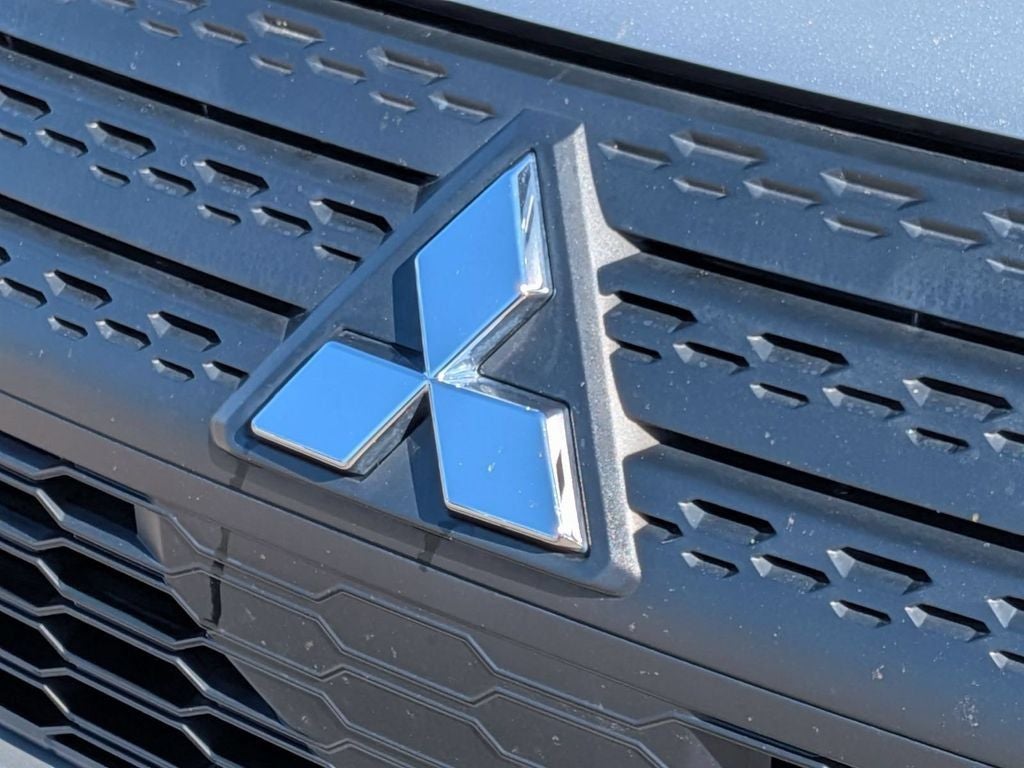 2025 Mitsubishi Eclipse Cross SE