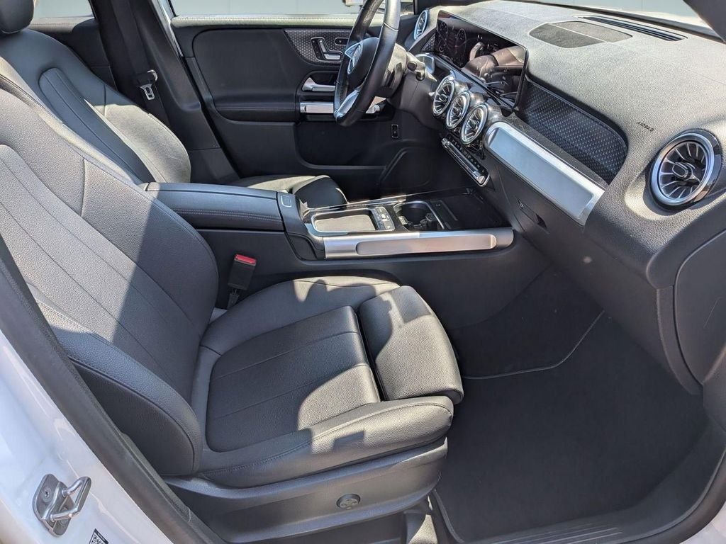 2025 Mercedes-Benz GLB GLB 250 4MATIC®