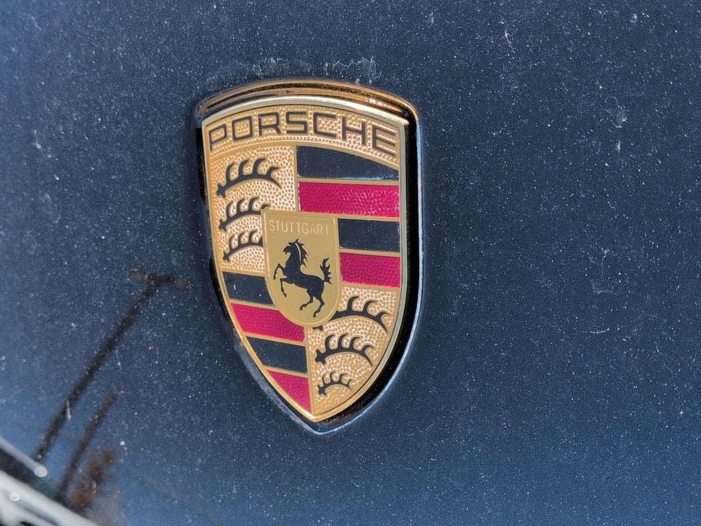 2025 Porsche Macan T