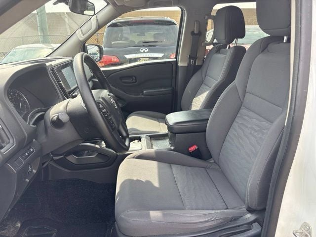 2025 Nissan Frontier S