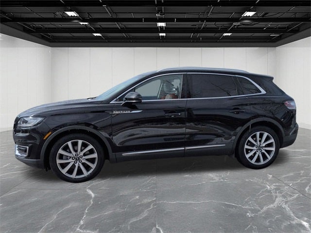 2019 Lincoln Nautilus Select