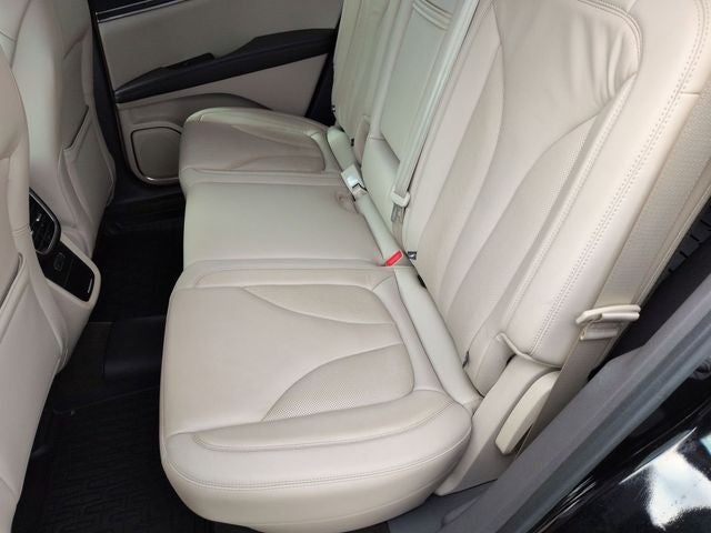 2019 Lincoln Nautilus Select