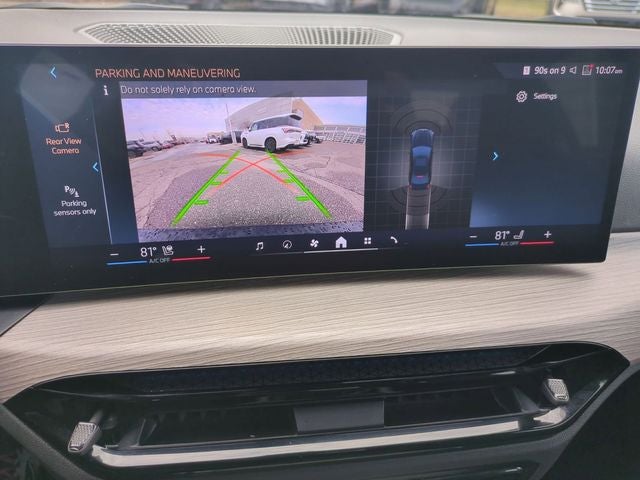 2025 BMW 3 Series 330i xDrive