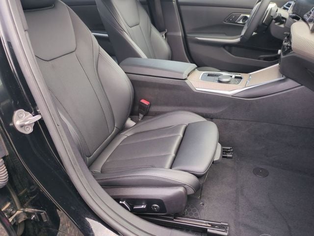 2025 BMW 3 Series 330i xDrive