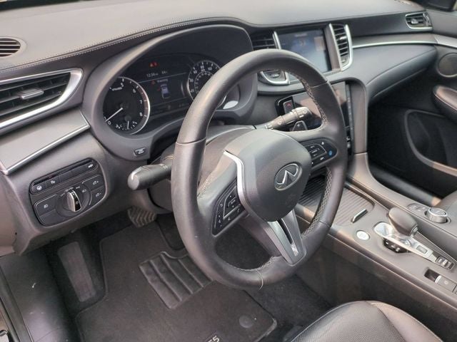 2023 INFINITI QX55 LUXE