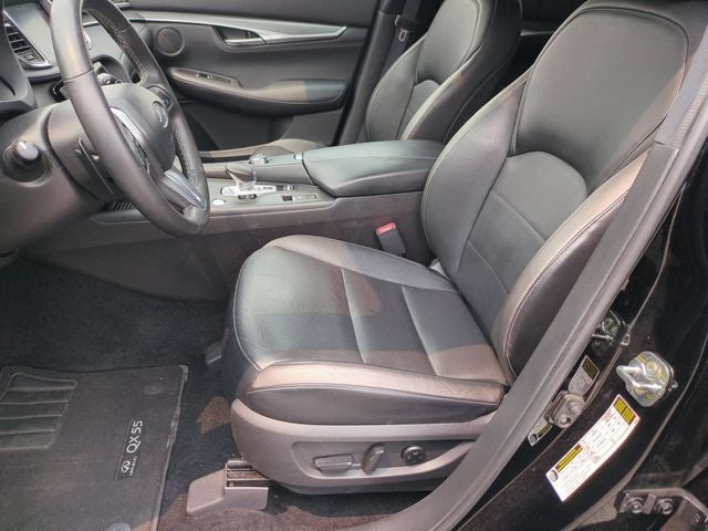 2023 INFINITI QX55 LUXE