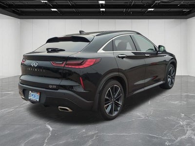 2023 INFINITI QX55 LUXE