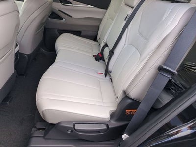 2027 INFINITI QX60 LUXE