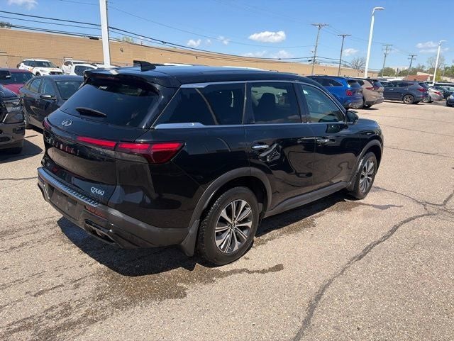 2023 INFINITI QX60 PURE