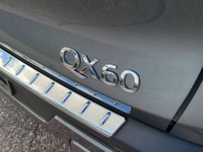 2022 INFINITI QX60 LUXE