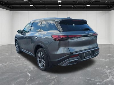 2022 INFINITI QX60 LUXE