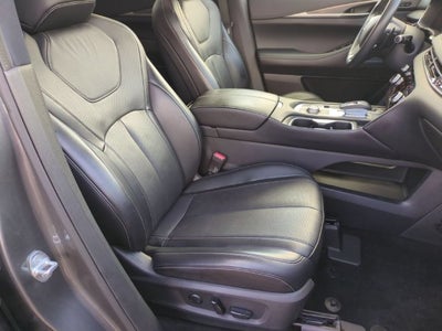 2022 INFINITI QX60 LUXE
