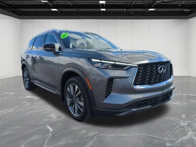 2022 INFINITI QX60 LUXE