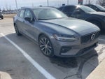 2021 Volvo S60 T5 Momentum