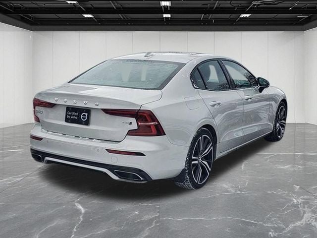 2021 Volvo S60 T5 R-Design