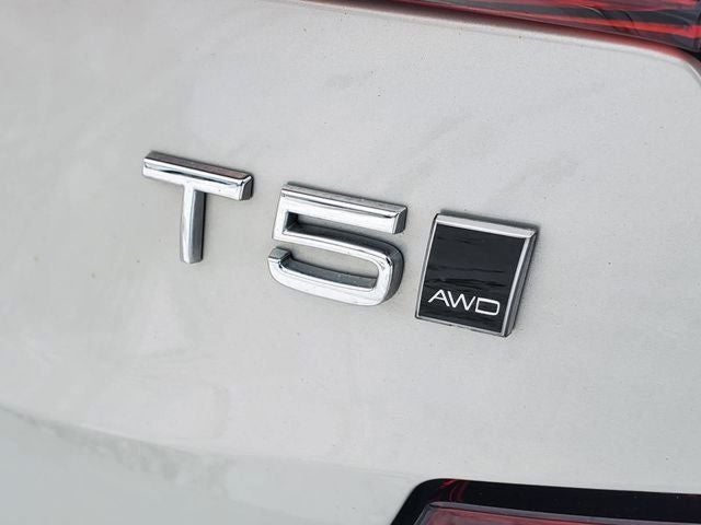 2021 Volvo S60 T5 R-Design