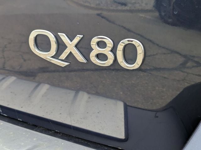 2024 INFINITI QX80 LUXE