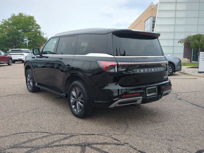 2025 INFINITI QX80 PURE