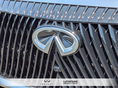 2026 INFINITI QX80 LUXE