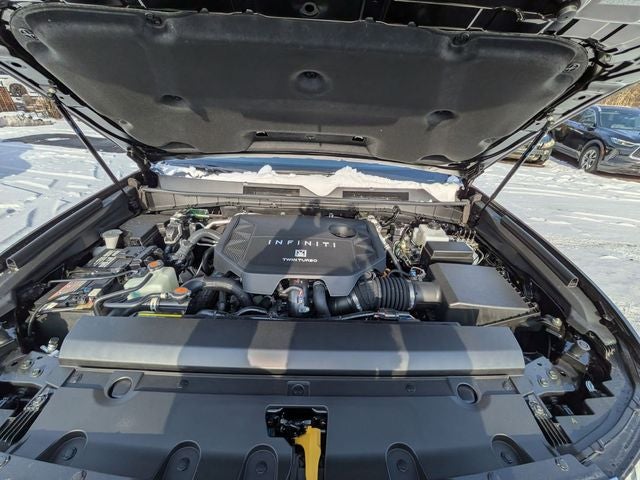 2026 INFINITI QX80 LUXE