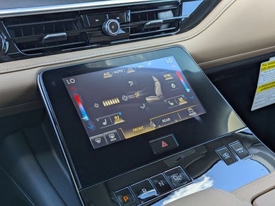 2026 INFINITI QX80 LUXE