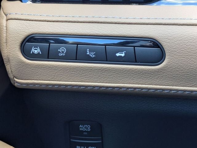 2026 INFINITI QX80 LUXE