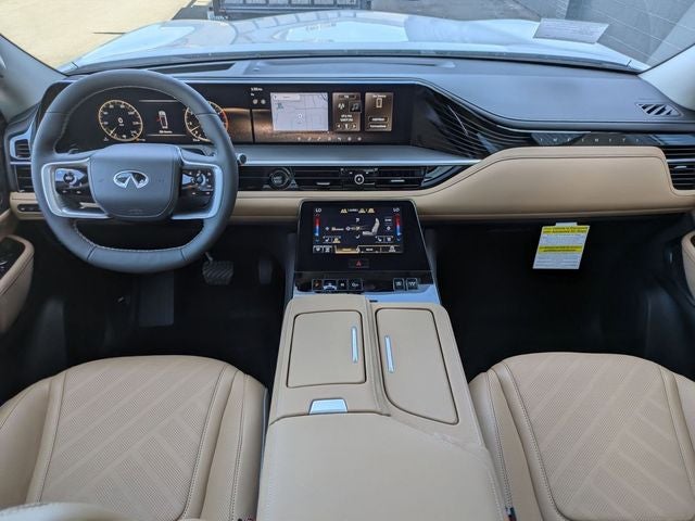 2026 INFINITI QX80 LUXE